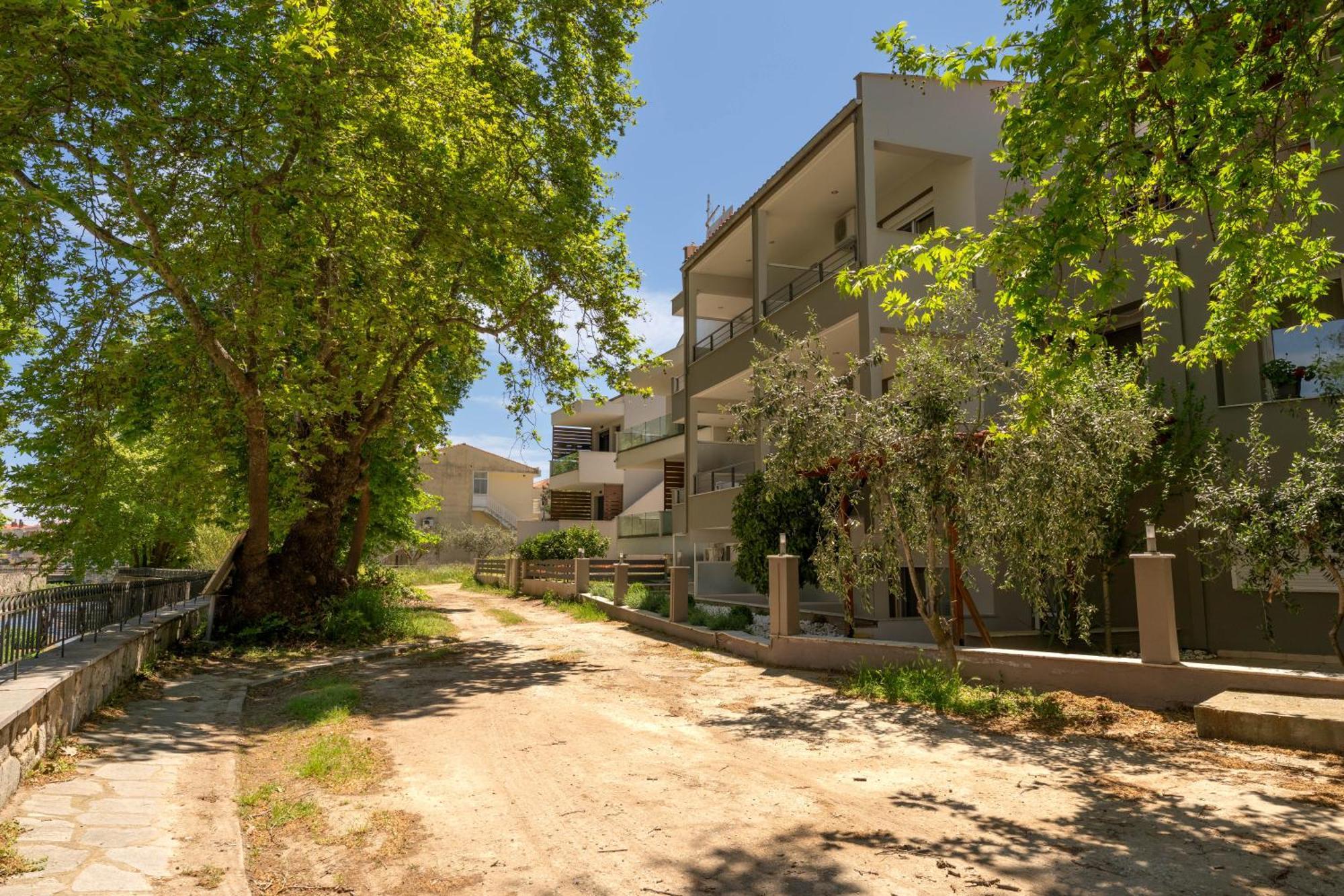 Kipos Resort Néa Péramos Bagian luar foto