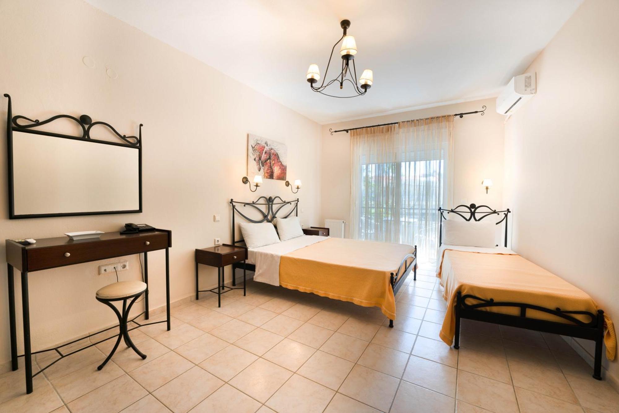 Kipos Resort Néa Péramos Bagian luar foto