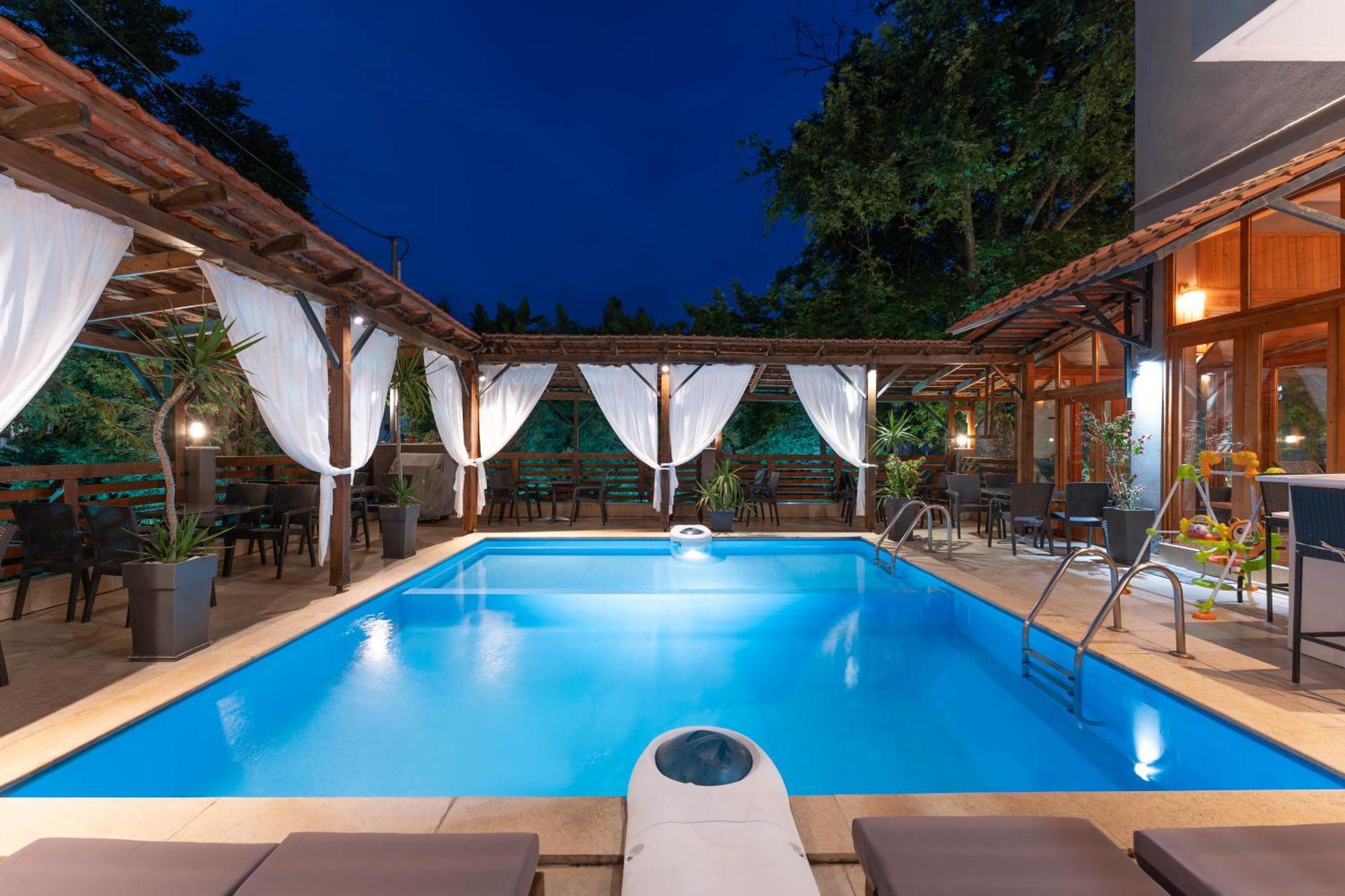 Kipos Resort Néa Péramos Bagian luar foto