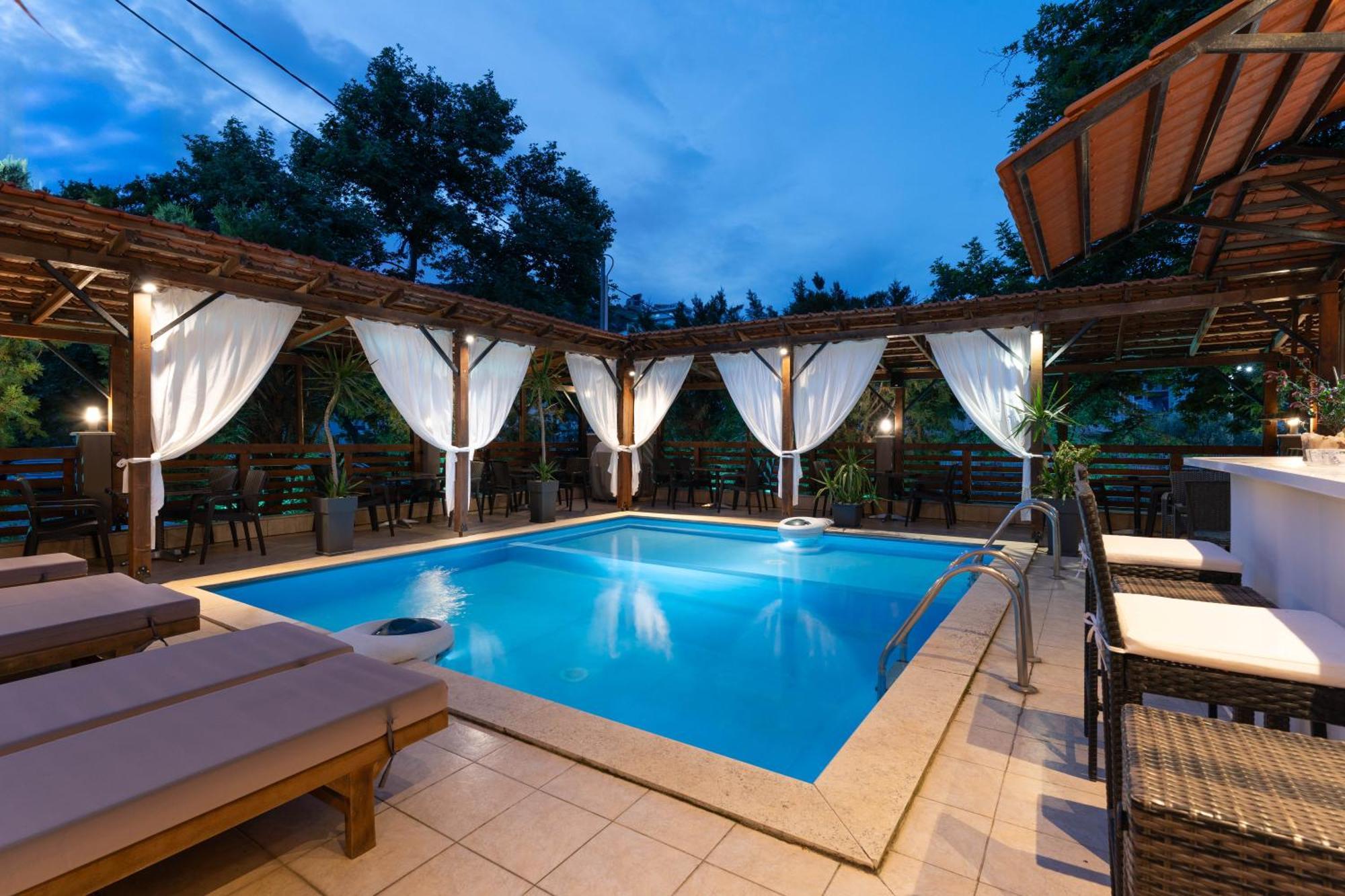 Kipos Resort Néa Péramos Bagian luar foto